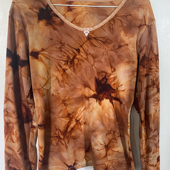 Y2K Desert Tie-Die Long Sleeve Women’s Top - Picture 2 of 5